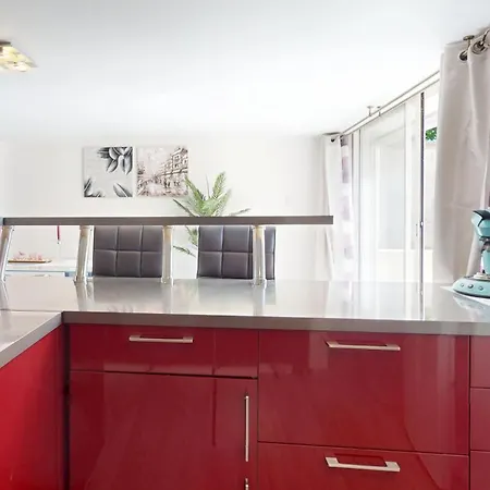 Chez Joceline - Bruno Apartment